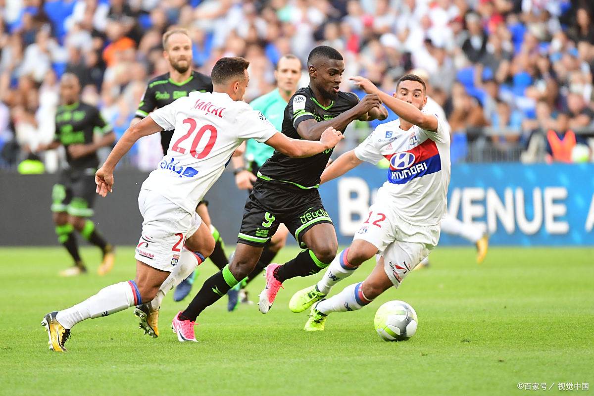 雷火电竞-埃弗顿队斩获连胜，雄心壮志的简单介绍