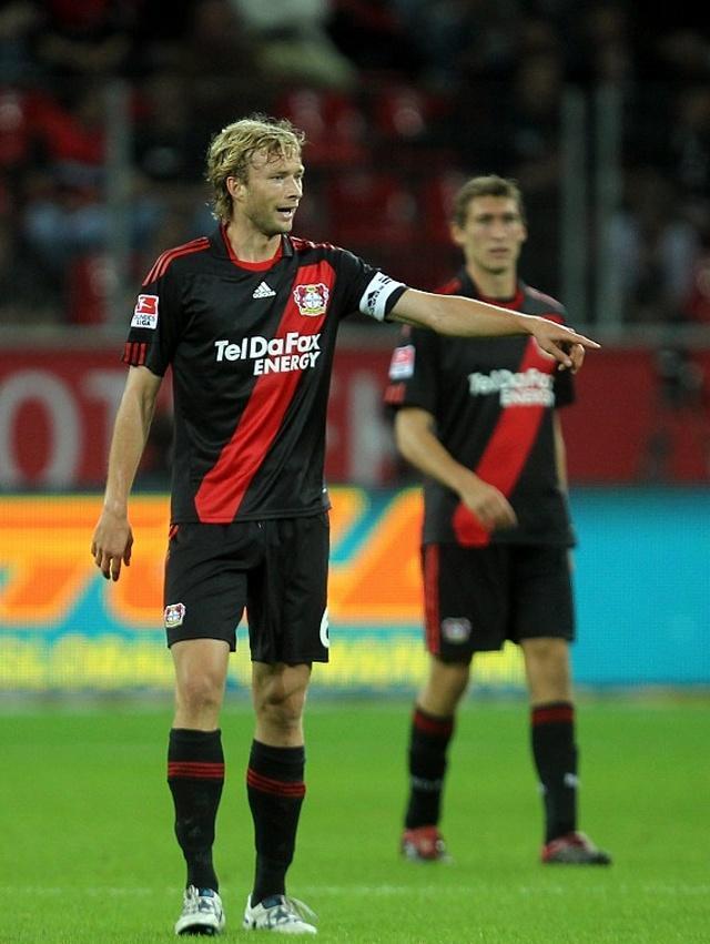 包含奥格斯堡取得胜利,稳固联赛中游位置的词条 包含奥格斯堡取得胜利,稳固联赛中游位置的词条