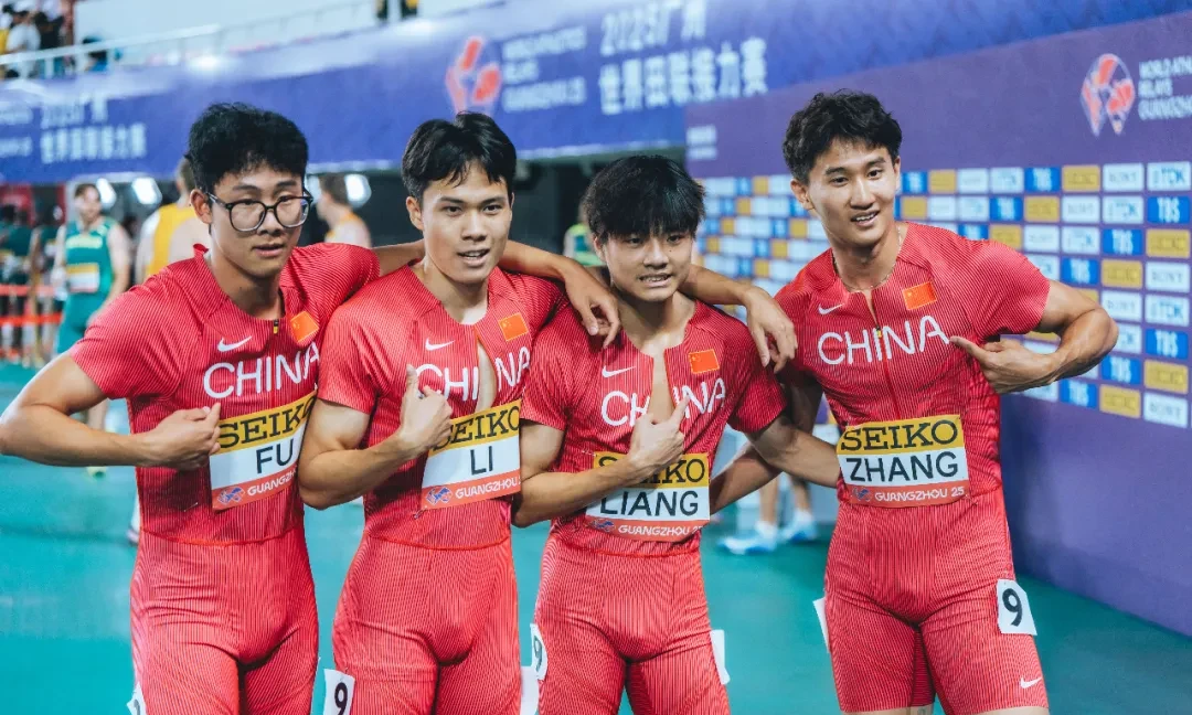 雷火电竞主播-赛场战绩耀眼，体育运动正蓬勃发展